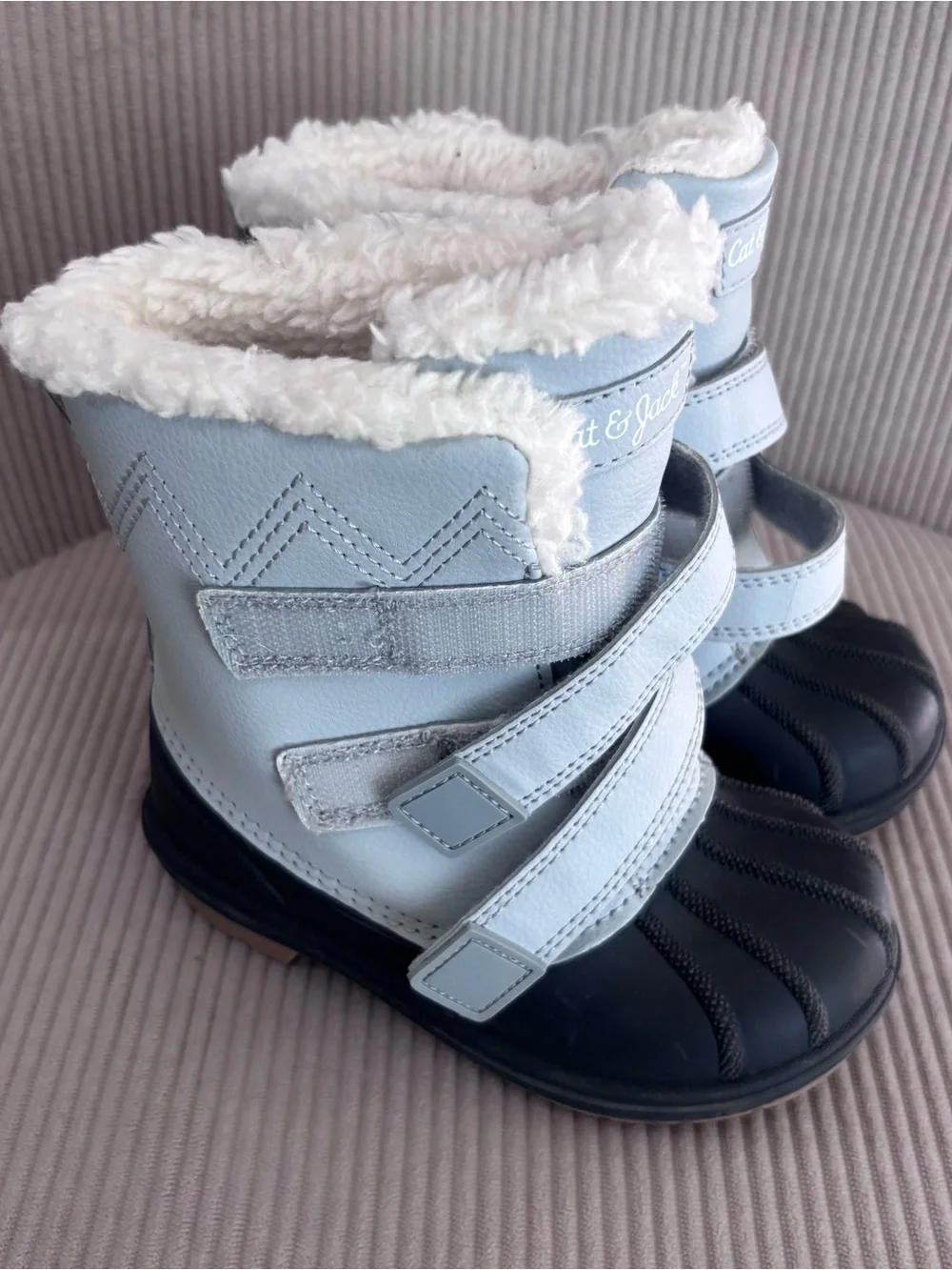 Cat & Jack Toddler Snow Boots Light Blue Navy Hook & Loop Strap Winter Size 9